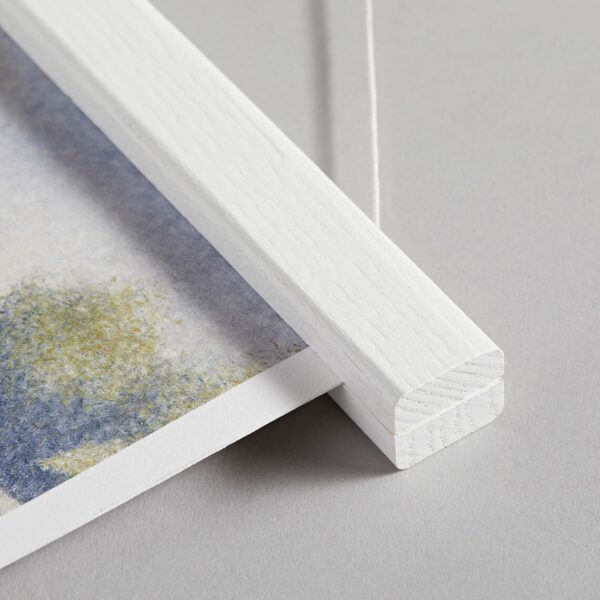 8 inch White Poster Hanger